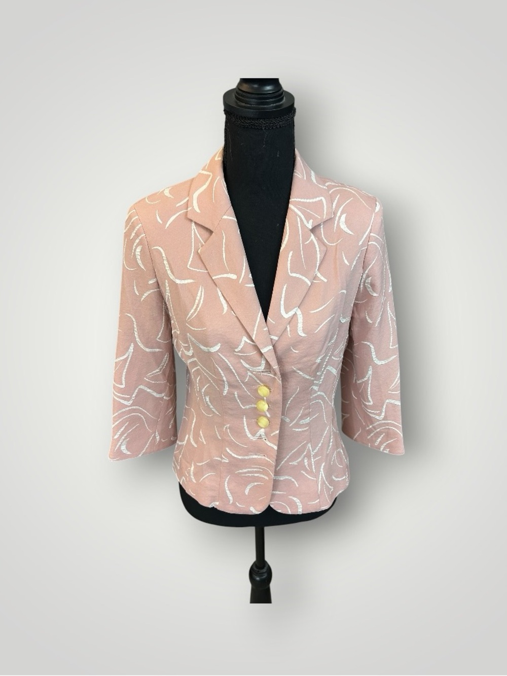 Blush Pink Notch-Lapel Women's Blazer with Abstract Stitching
